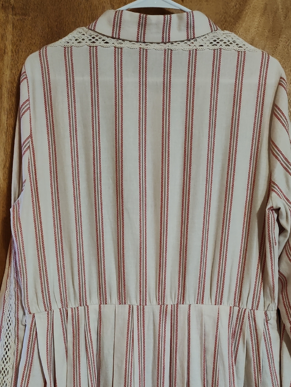 a Loves a Pleated Dress Cream Red Crochet Detail Long Sleeve Cotton -No Belt- L - Picture 8 of 16